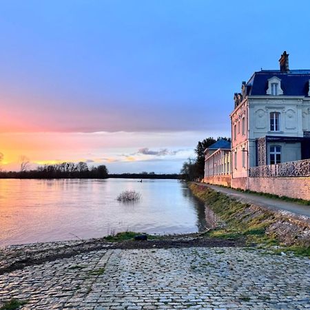 Отель Les 3 Lieux Ле Пон-де-Се Экстерьер фото